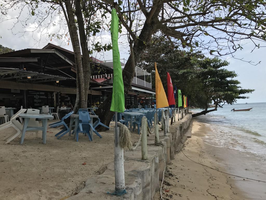 The Barat Perhentian Villa Kampong Pasir Hantu Exterior photo